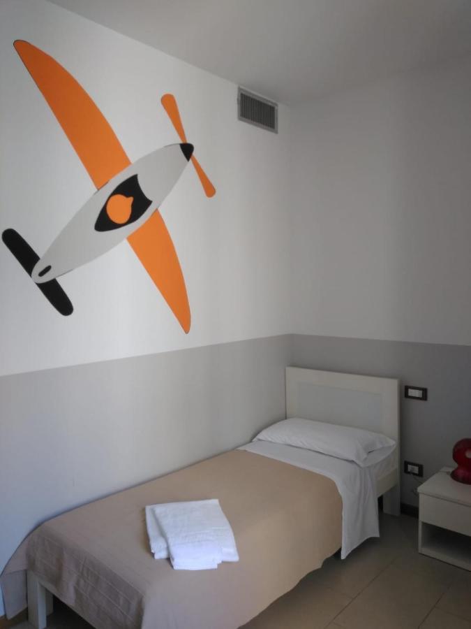 L'Archetto Hostel Кремона Екстериор снимка