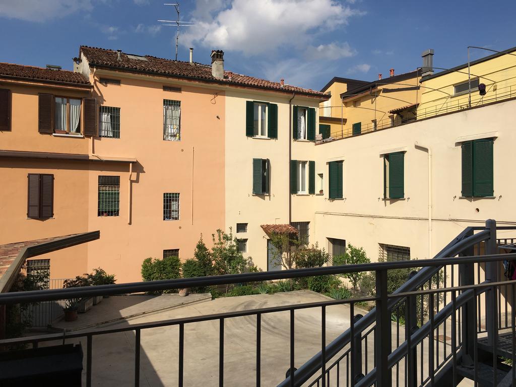 L'Archetto Hostel Кремона Екстериор снимка